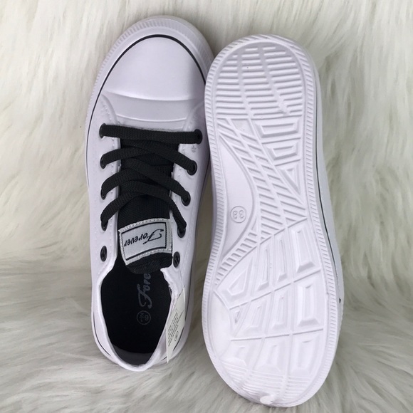 Classic Style Foam Sneakers wt/bk - Picture 3 of 4